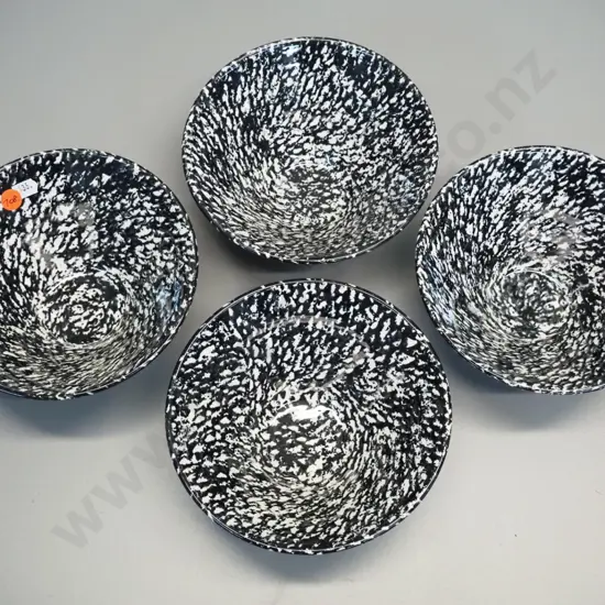 set of 4 mottled black and white New Zealand studio pottery bowls - marked Gane & Benge '91