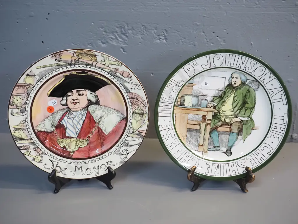 2 Royal Doulton cabinet plates - The Mayor D-270 and Dr. Johnson at the Cheshire Cheese Image 1++