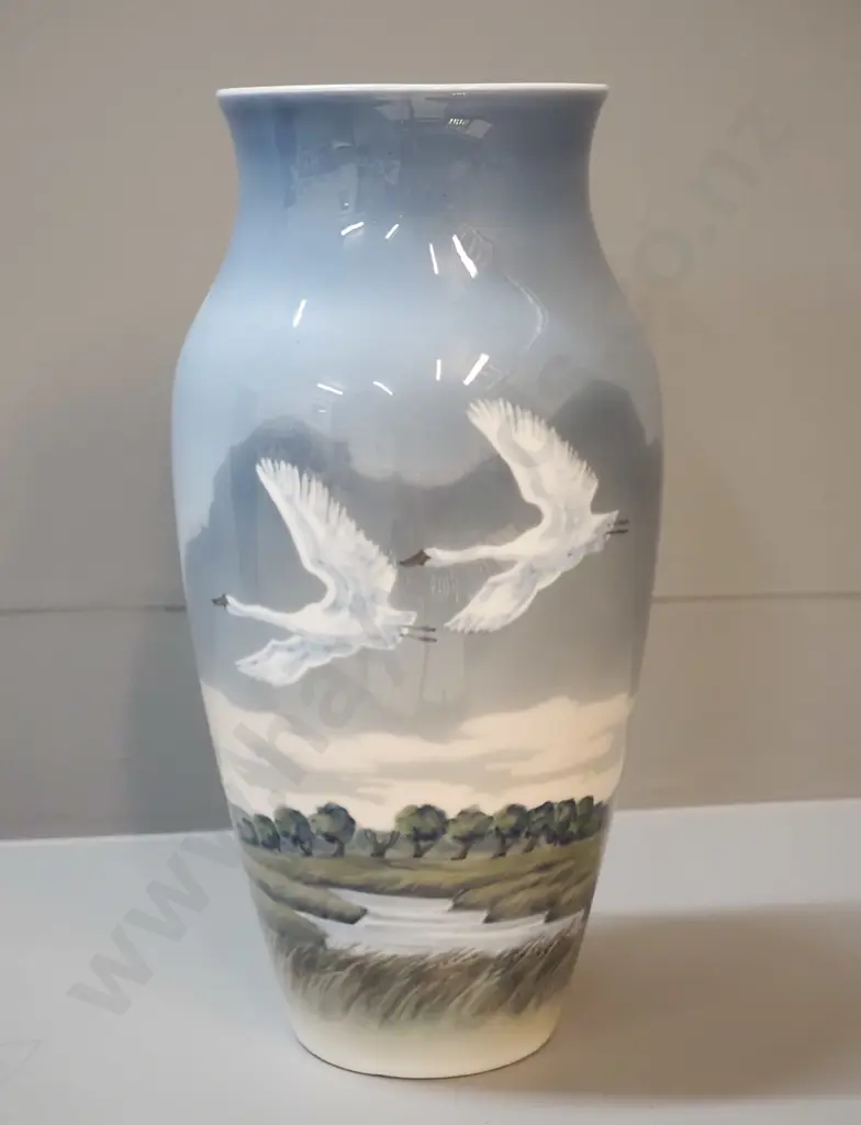 large Royal Copenhagen geese pattern vase No 1955-137 H-320 D-160 Image 1++