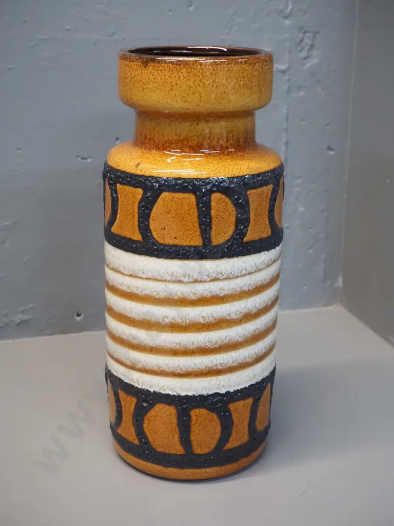large German pottery vase marked 5157-30 H-300 D-125 Image 1++