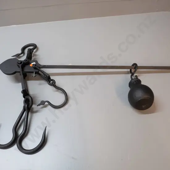vintage cast iron hanging balance farm scales with hooks and weight L-830 - marked 300 Imperial W&T Avery