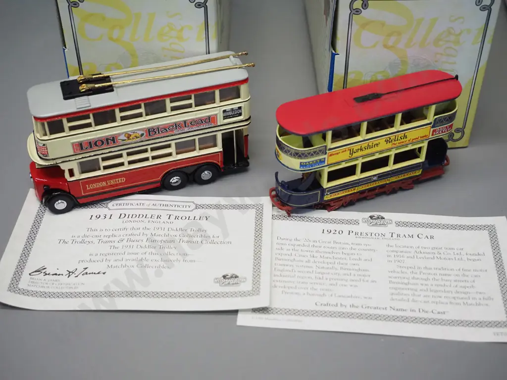 4 Matchbox Collectibles die-cast vehicles w/original boxes - 3 buses and a tram Image 1++