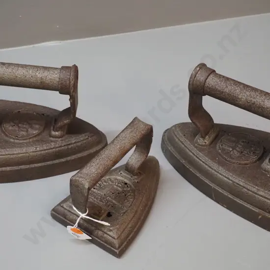 3 vintage cast iron sad irons - one Crawfords, others with K logo, largest is H-130 L-180