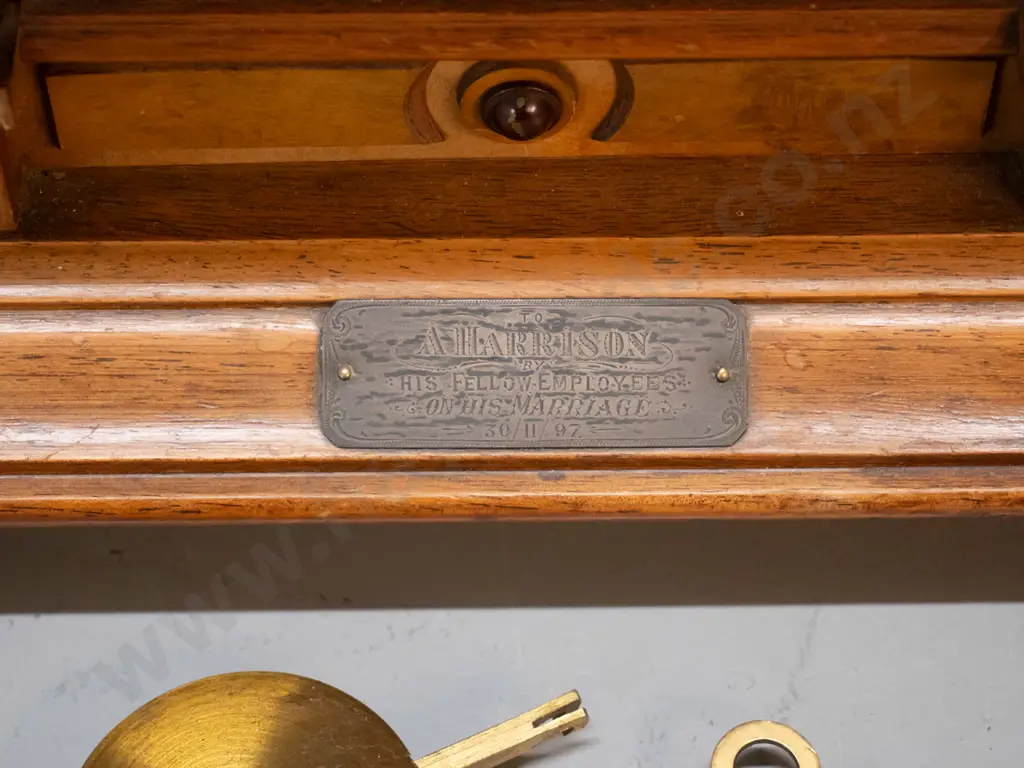 wood-cased H.A.C. Wurtemberg mantel clock with brass pendulum and key, with 1897 presentation plaque - see photos Image 1++