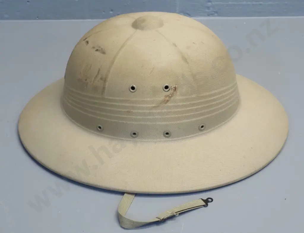 safari hat Image 1++