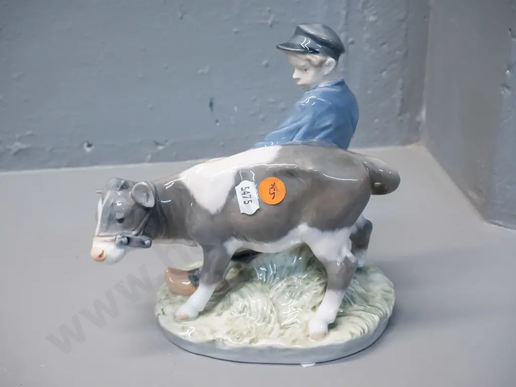 Royal Copenhagen figurine - boy with calf - H-190 W-180 Image 1++