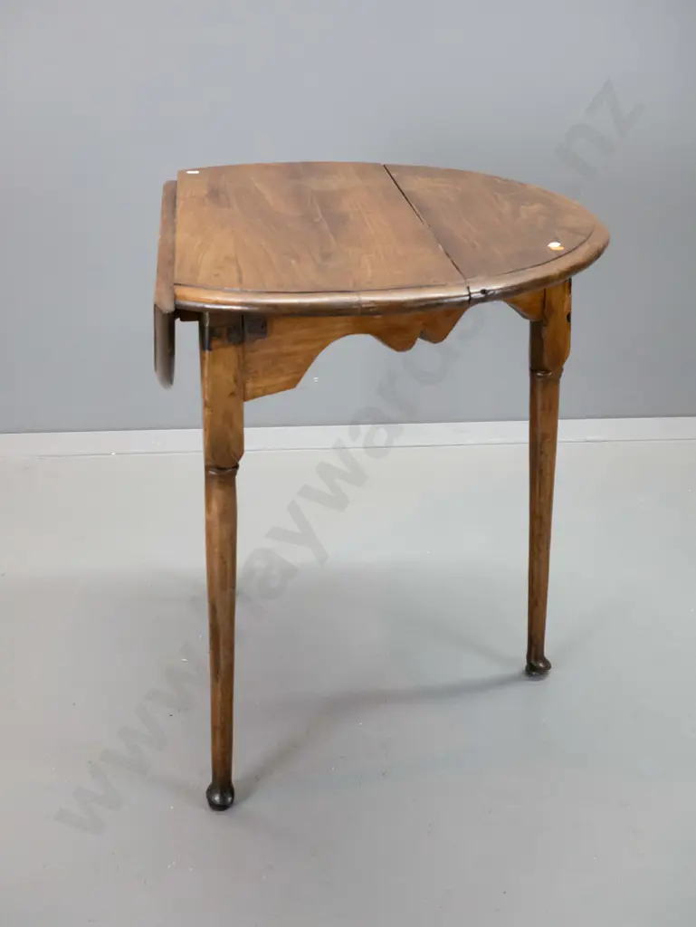 vintage oak round supper table - splitting to top H-720 Diameter 740 Image 1++