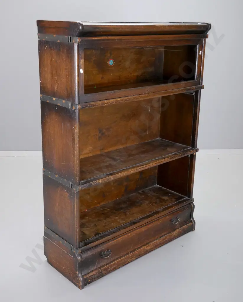 vintage Globe-Wernicke oak stacking barrister's bookcase in restorer's condition - drawer in base & 3 bookcase Image 1++