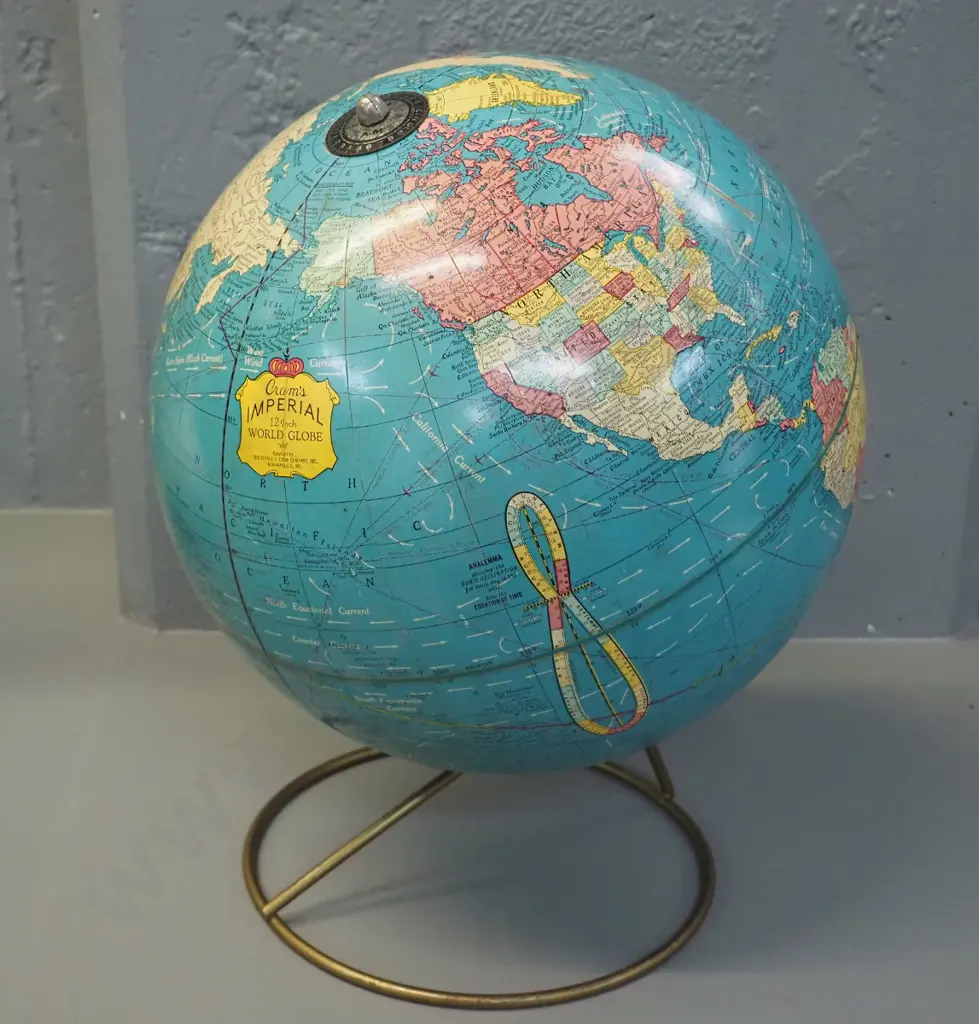 retro world globe on metal base ' George F. Cram - Indianapolis USA' - some lifting around seam H-400 D-300 Image 1++
