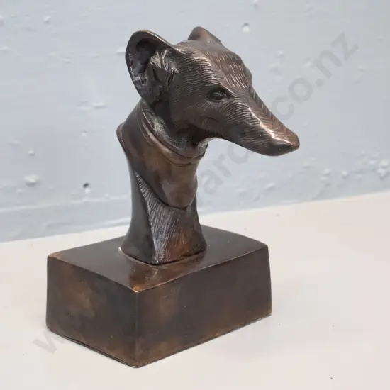 solid cast bronze or bronze-finish metal greyhound head H-160 Base 95 x 95