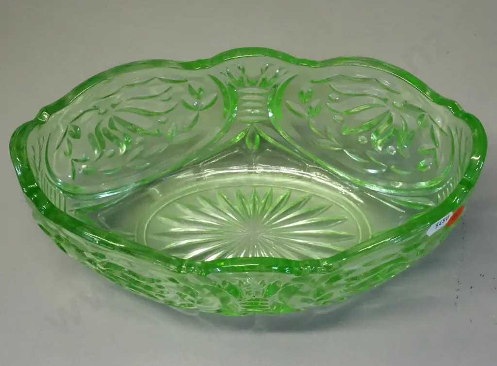 green uranium glass large bowl H-110 L-240 W-135 Image 1++