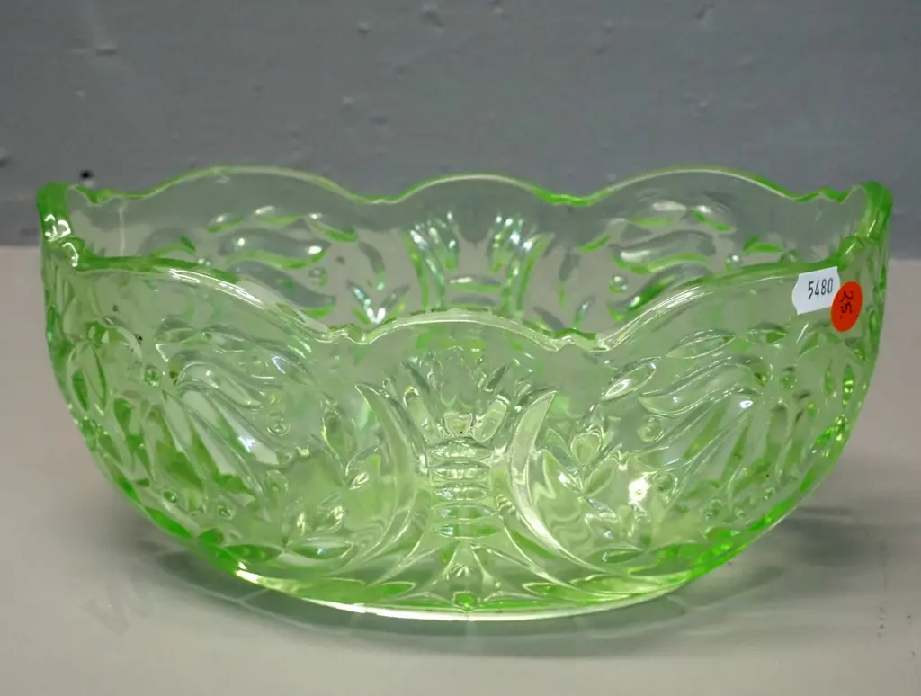 green uranium glass large bowl H-110 L-240 W-135 Image 1++