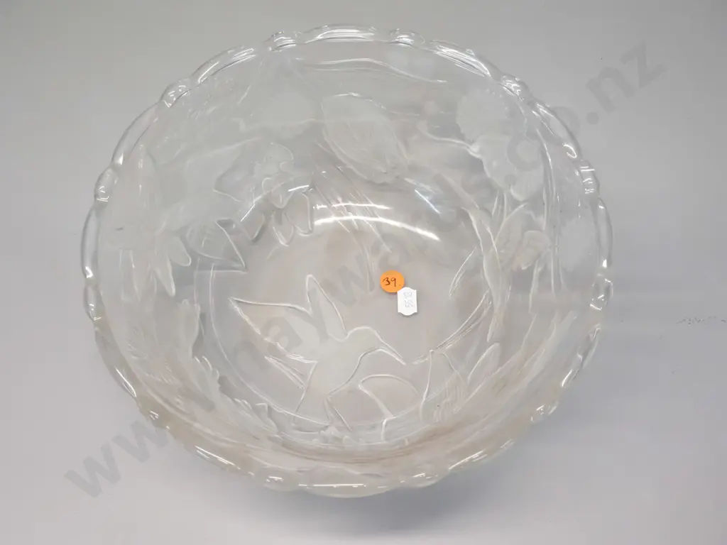Lalique-style glass bowl with raised and frosted bird and flower pattern H-100 D-265 Image 1++
