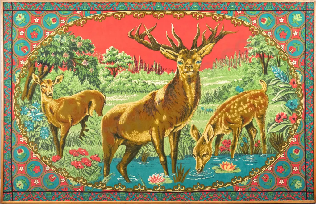 framed retro print on fabric - deer H-980 W-1500 Image 1++