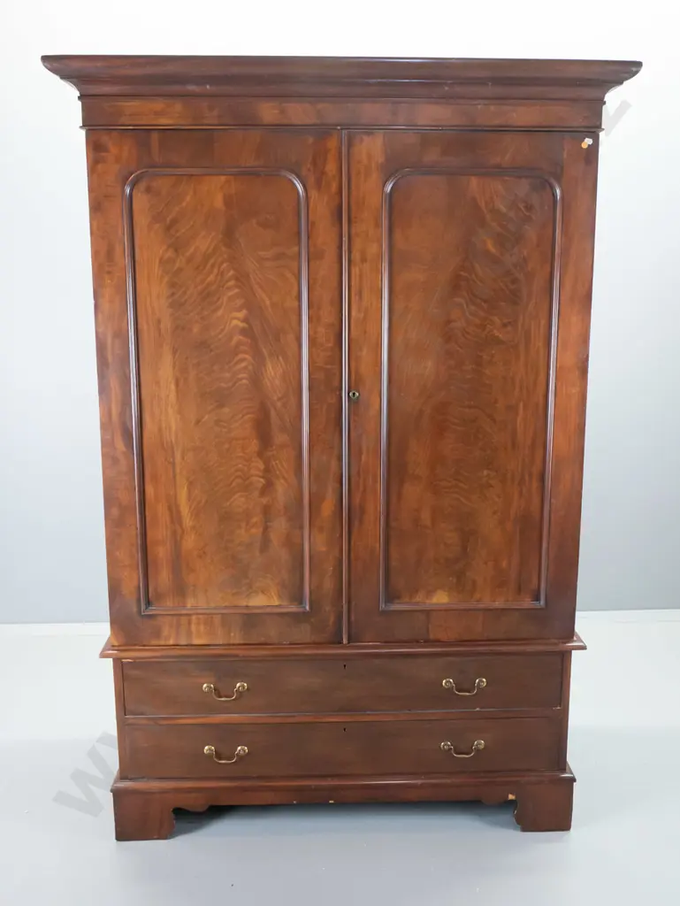 antique mahogany wardrobe with flame veneer door fronts and border, brass drop handles, escutcheons w/key - a few chips Image 1++