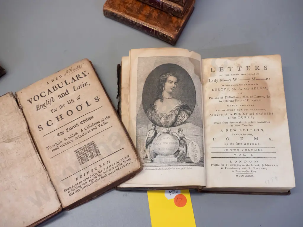 8 antique books - 1820 4 Vol. Tasso, 2 vol both in Dante in Italian, 1759 Lady Mary Montague, 1717 Latin vocabulary etc. Image 1++