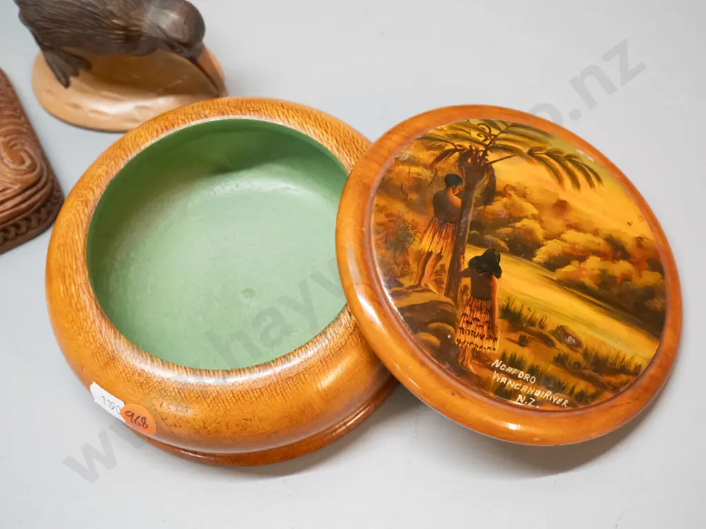 3 New Zealand souvenir items - kiwi lighter and wooden base, pauau ashtray and a Wanganui River round lidded Image 1++