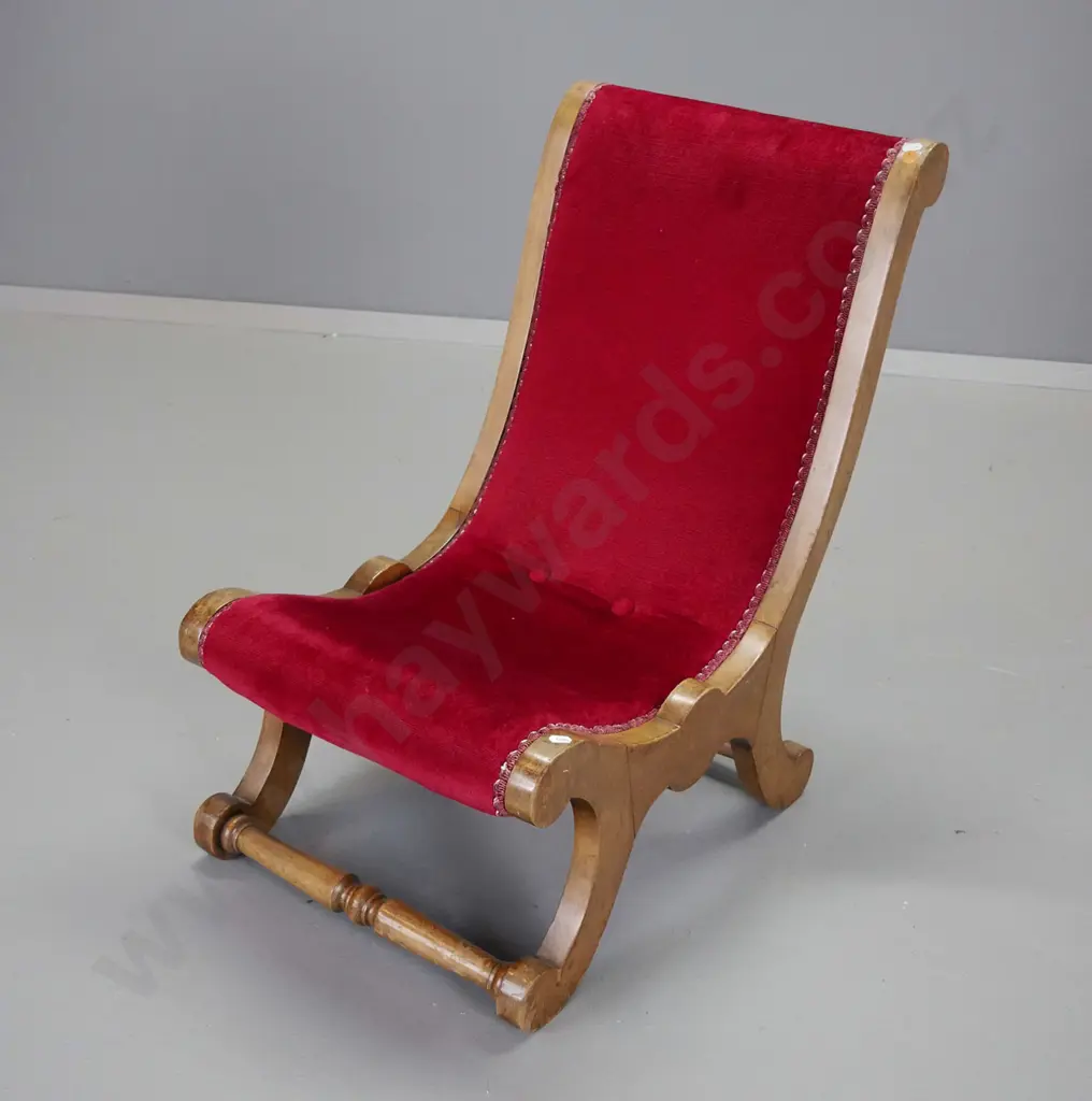 vintage mahogany framed S-shaped nursing chair with red velvet upholstery - polish needs work H680 W410 D580 Image 1++