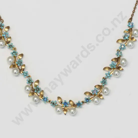 costume necklace