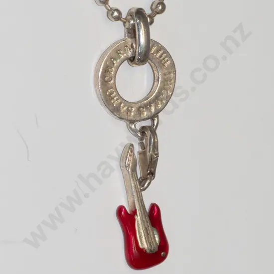 silver  necklace with guitar stamped 925