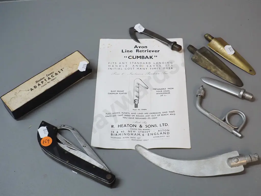assorted fishing items - Cumbak line retriever, combination folding knife, boxed Horton Evans Adaptacast, etc. Image 1++