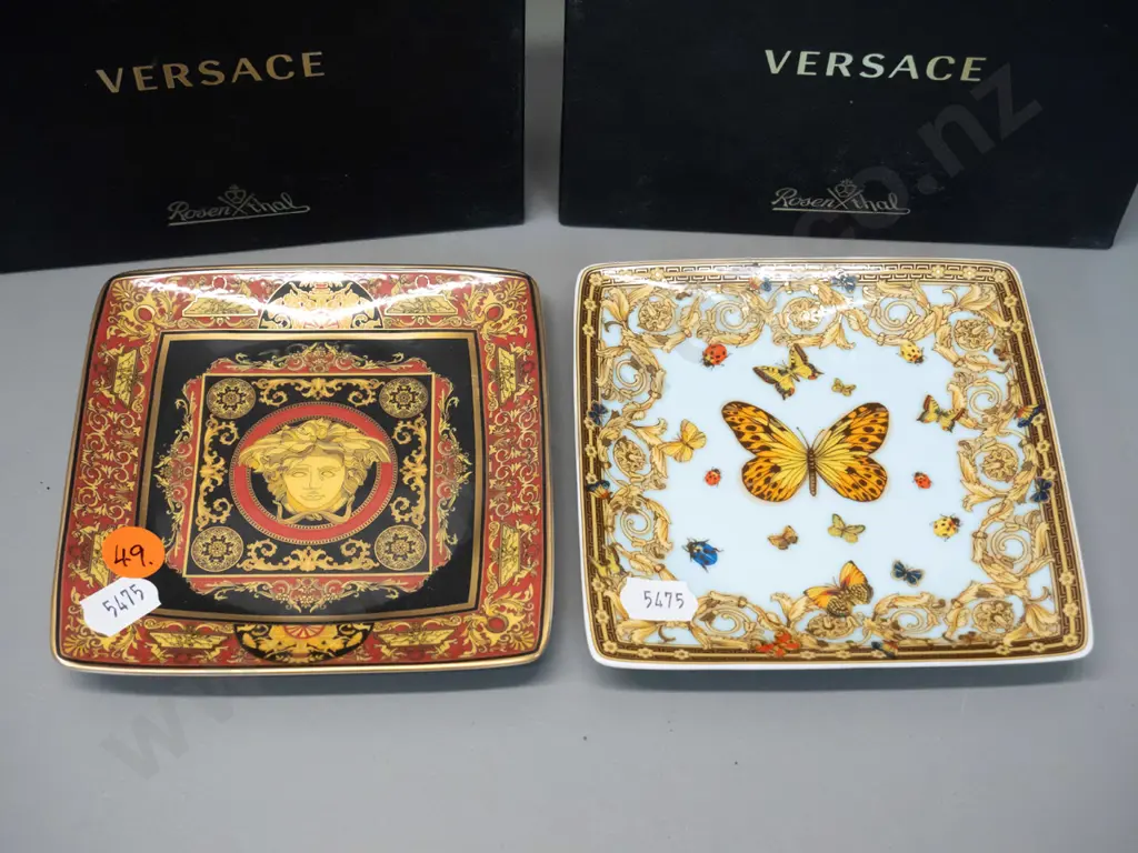2 x small Versace square dishes W-110mm Image 1++