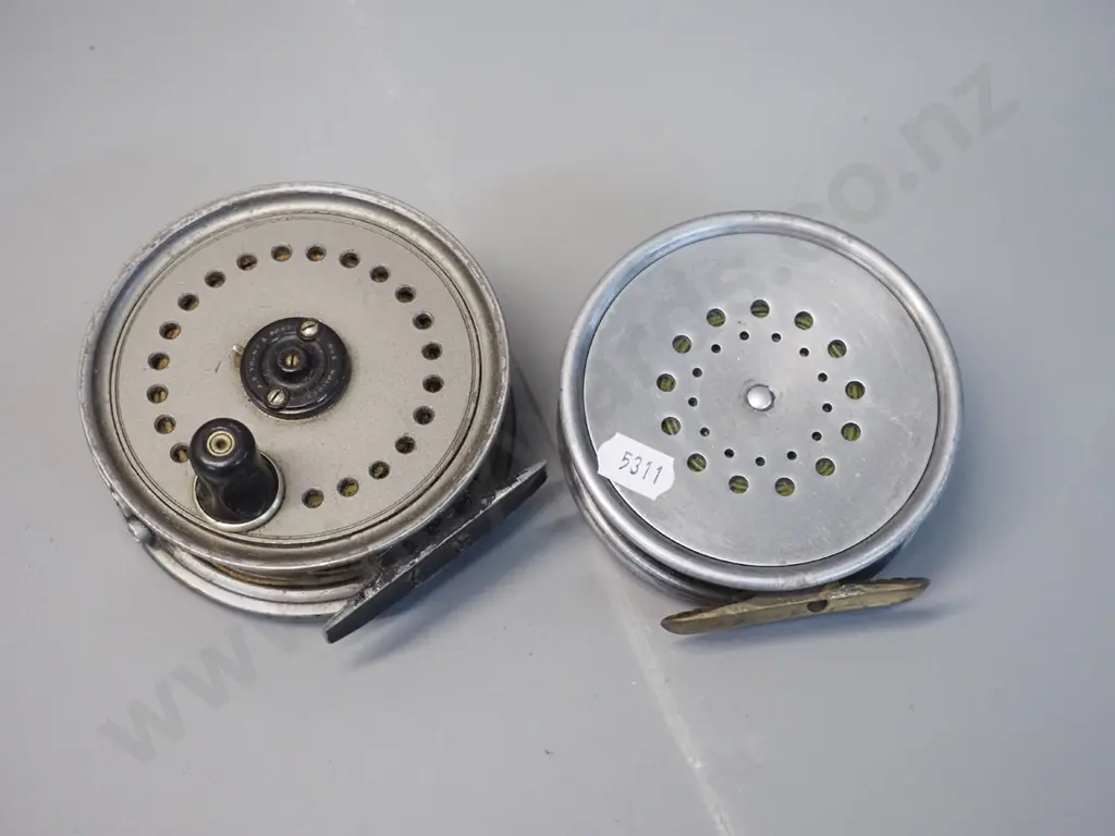 2 English made fishing reels - Hardy Bros. "The Perfect 3 5/8" and Young & Son Beaudex D-95 Image 1++