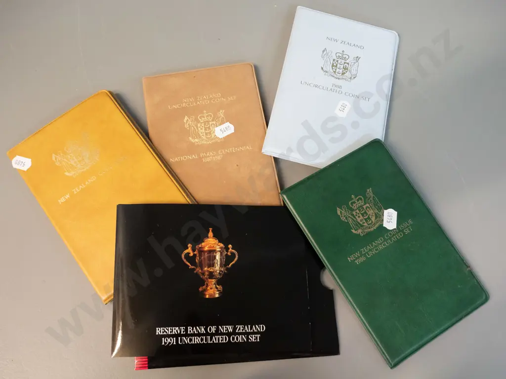 5 New Zealand uncirculated coin sets - 1985, 1986, 1987, 1988 and 1991 All Blacks set Image 1++