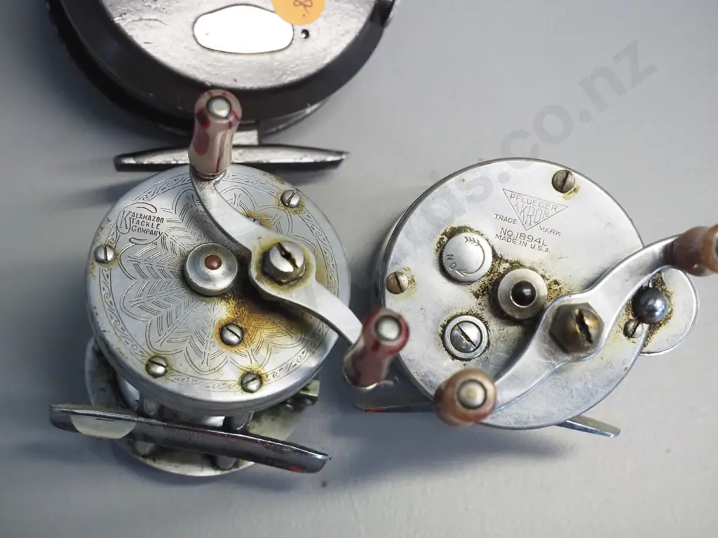 3 fishing reels - Pflueger Akron USA, aluminium Intrepid "Gear Fly Regular" D-90, and Kalamazoo "Challenger" Image 1++