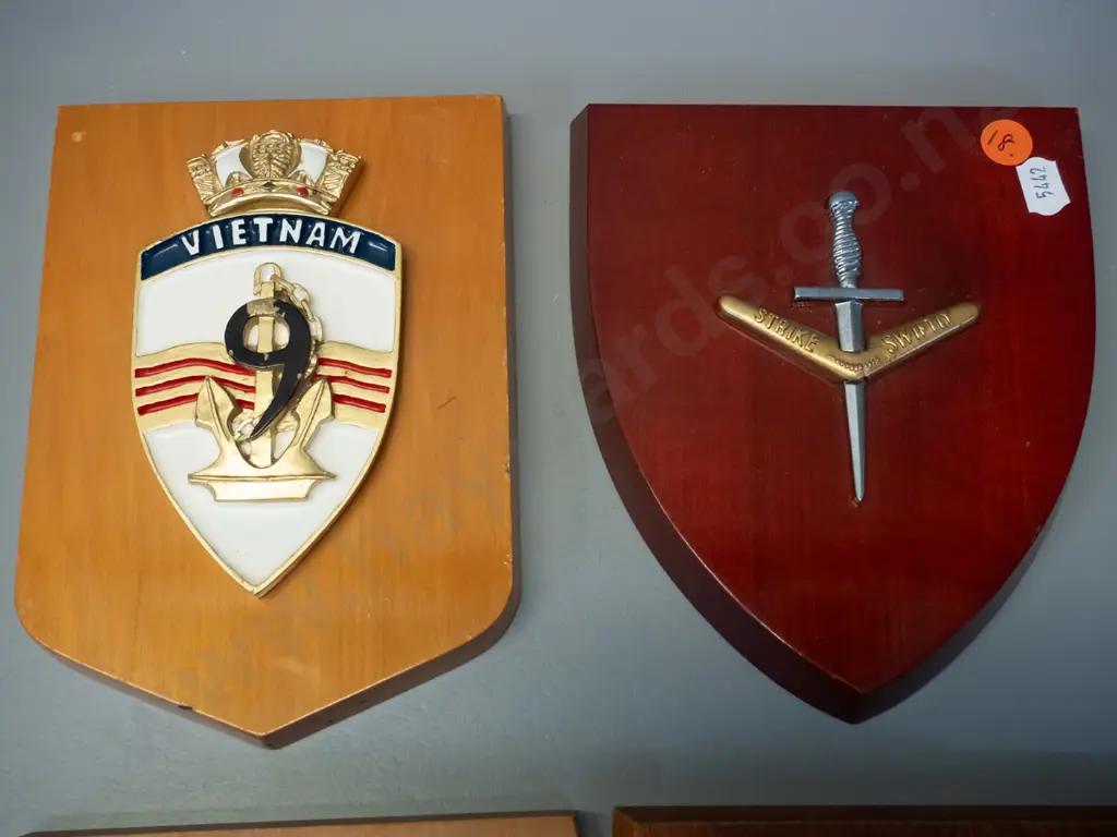 4 military crest timber wall plaques: Royal NZ Infantry, RNZNVR, Vietnam and "Strike Swiftly" - each H-170 W-140 Image 1++