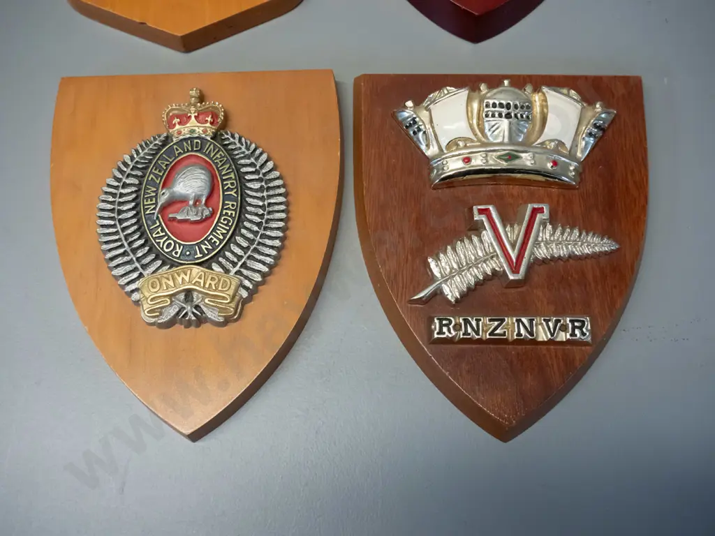 4 military crest timber wall plaques: Royal NZ Infantry, RNZNVR, Vietnam and "Strike Swiftly" - each H-170 W-140 Image 1++