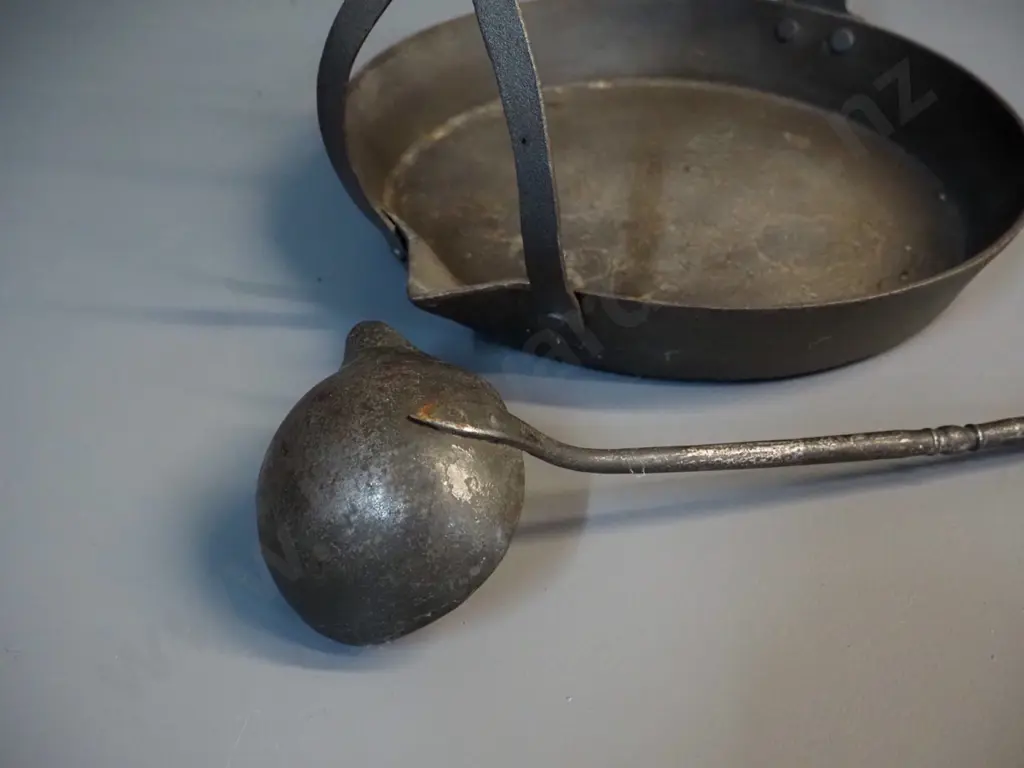 vintage cast iron frying pan with over-handle and hanging loop and a ladle H-300 Pan D-250 Ladle L-330 Image 1++