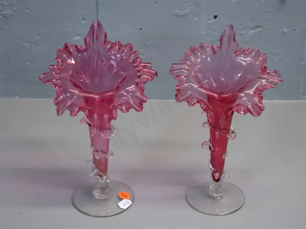 pair of vintage pink and clear glass jack in the pulpit vases H-215 Image 1++