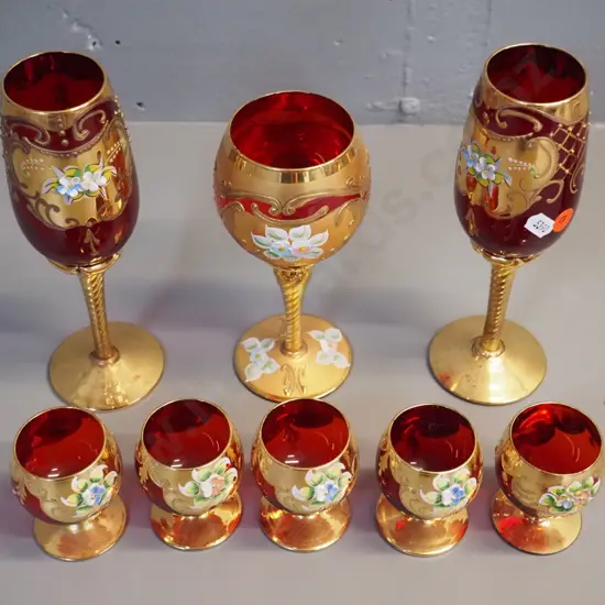 8 red Venetian glass goblets - 3 larger and 5 smaller, tallest is H-220