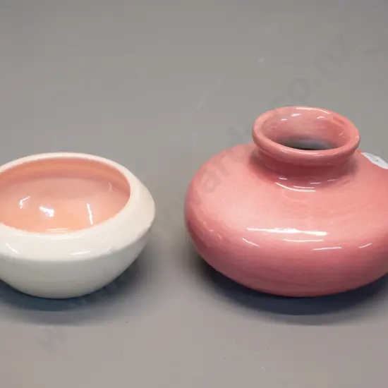 2 small O.C. Stephens pottery items - vase H-70 D-100 and small bowl