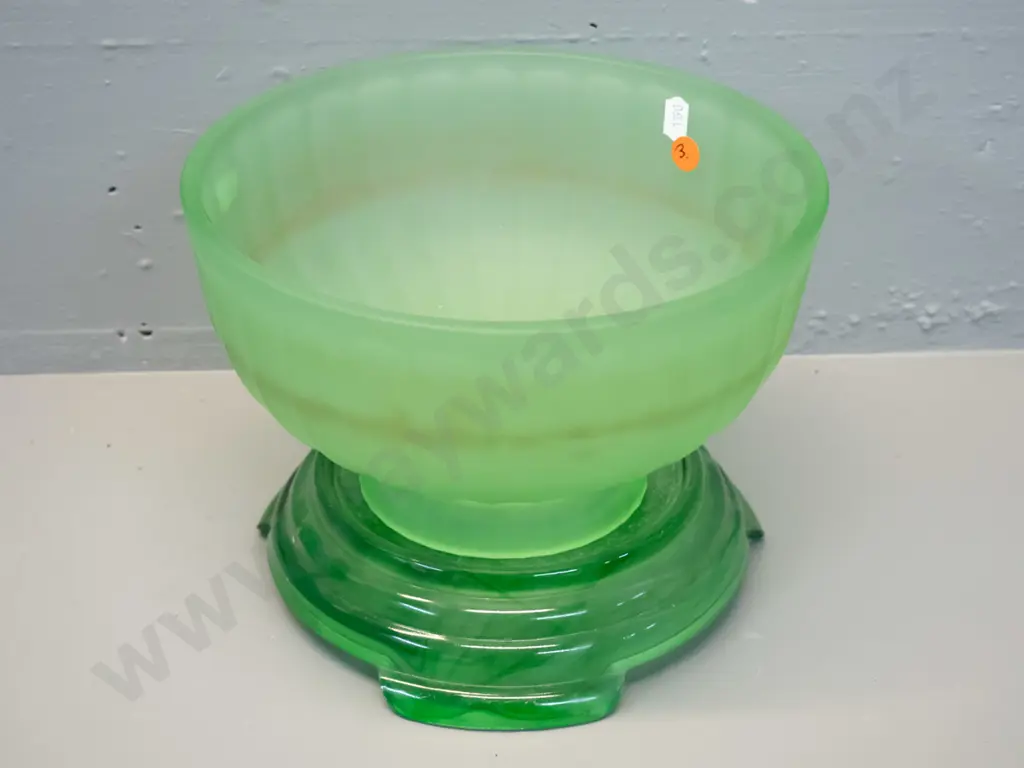 frosted green depression glass fruit bowl with non-matching veined glass stand - Some scratches on base, water line in Image 1++