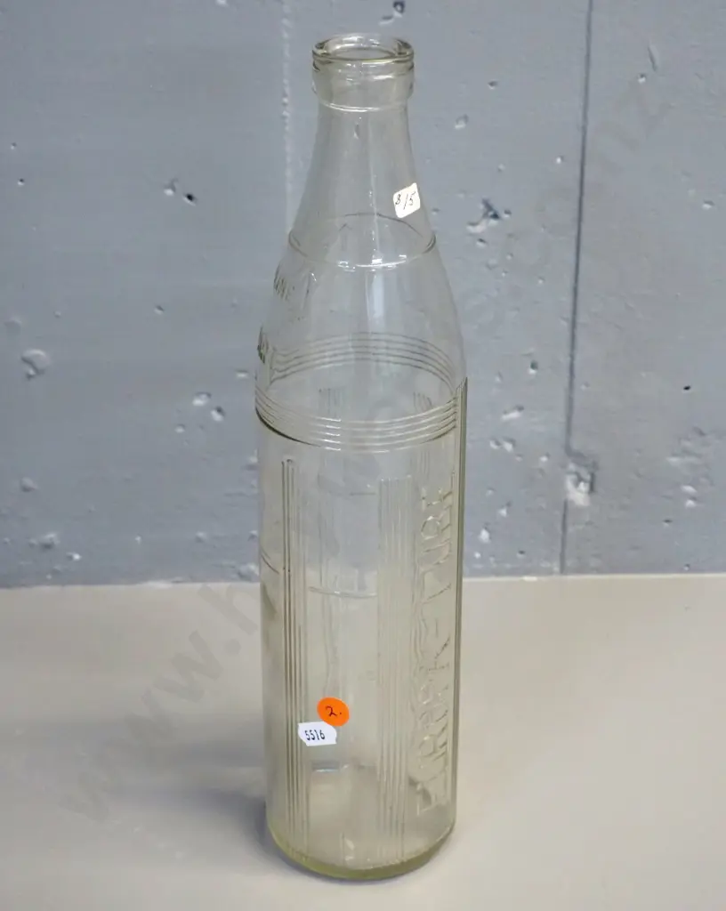 Europa motor oil quart bottle H-360 Image 1++