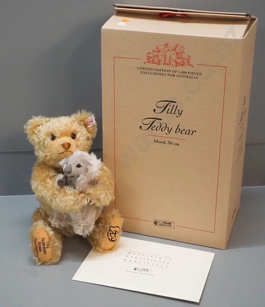 Steiff teddy bear in original box with certificate - "Tilley" & koala, limited Australian edition of 1500. H-250 sitting Image 1++