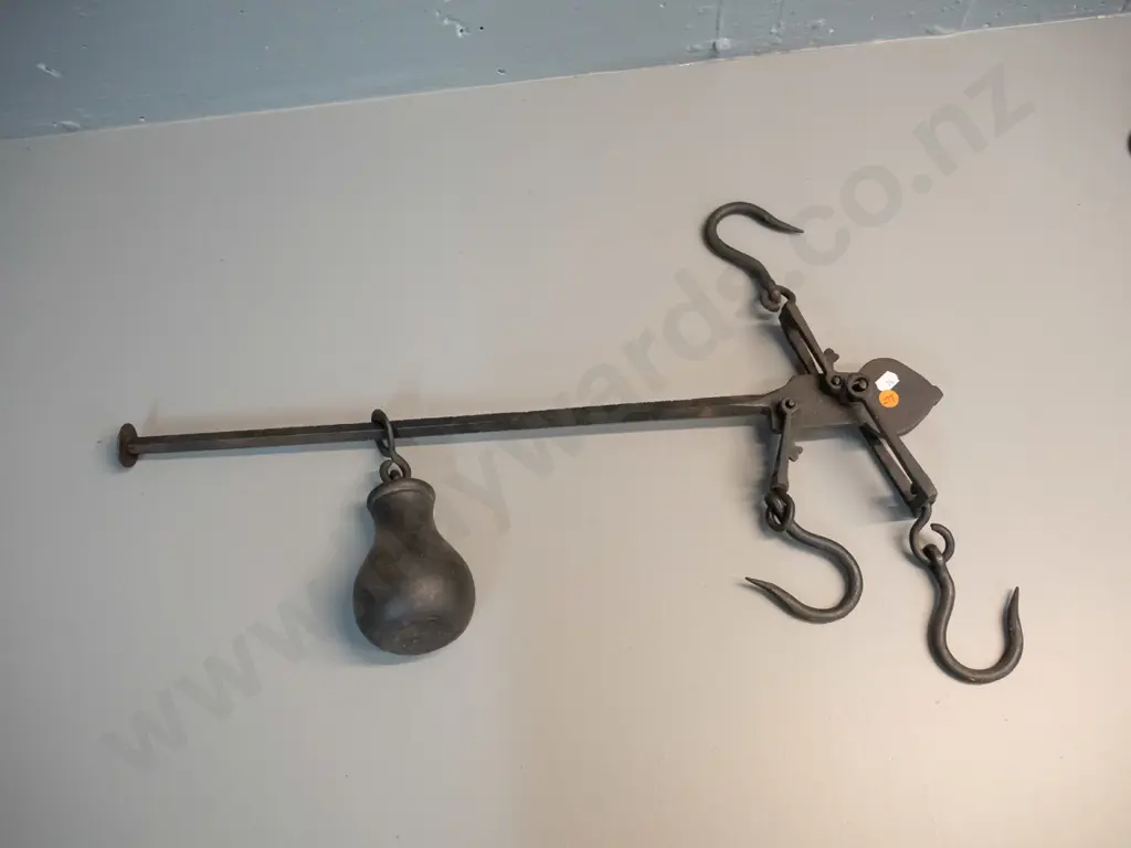vintage cast iron hanging balance farm scales with hooks and weight L-620 - marked 210 Imperial W&T Avery Image 1++