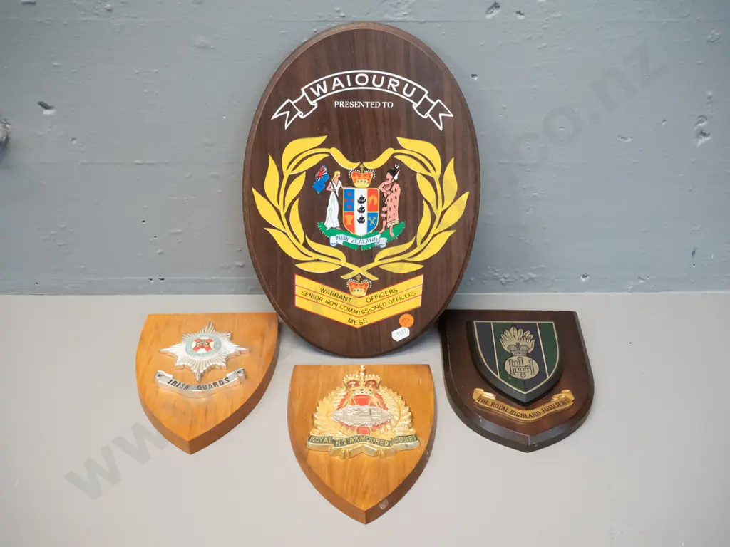 4 military crest timber wall plaques: RNZ Armoured Corp, Irish Guards, Waiouru Warrant Officers H-320 W-220 etc. Image 1++