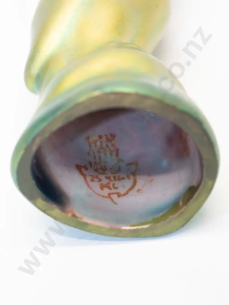 Art Nouveau owl figure with iridescent glaze - 'Hungarian Zsolnay' Image 1++