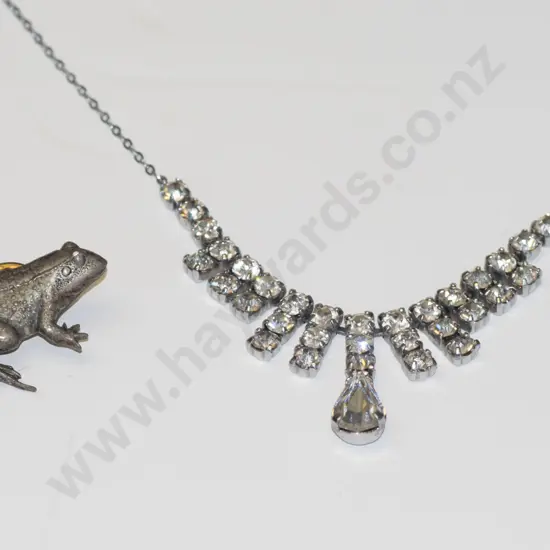crystal necklace & frog lapel brooch