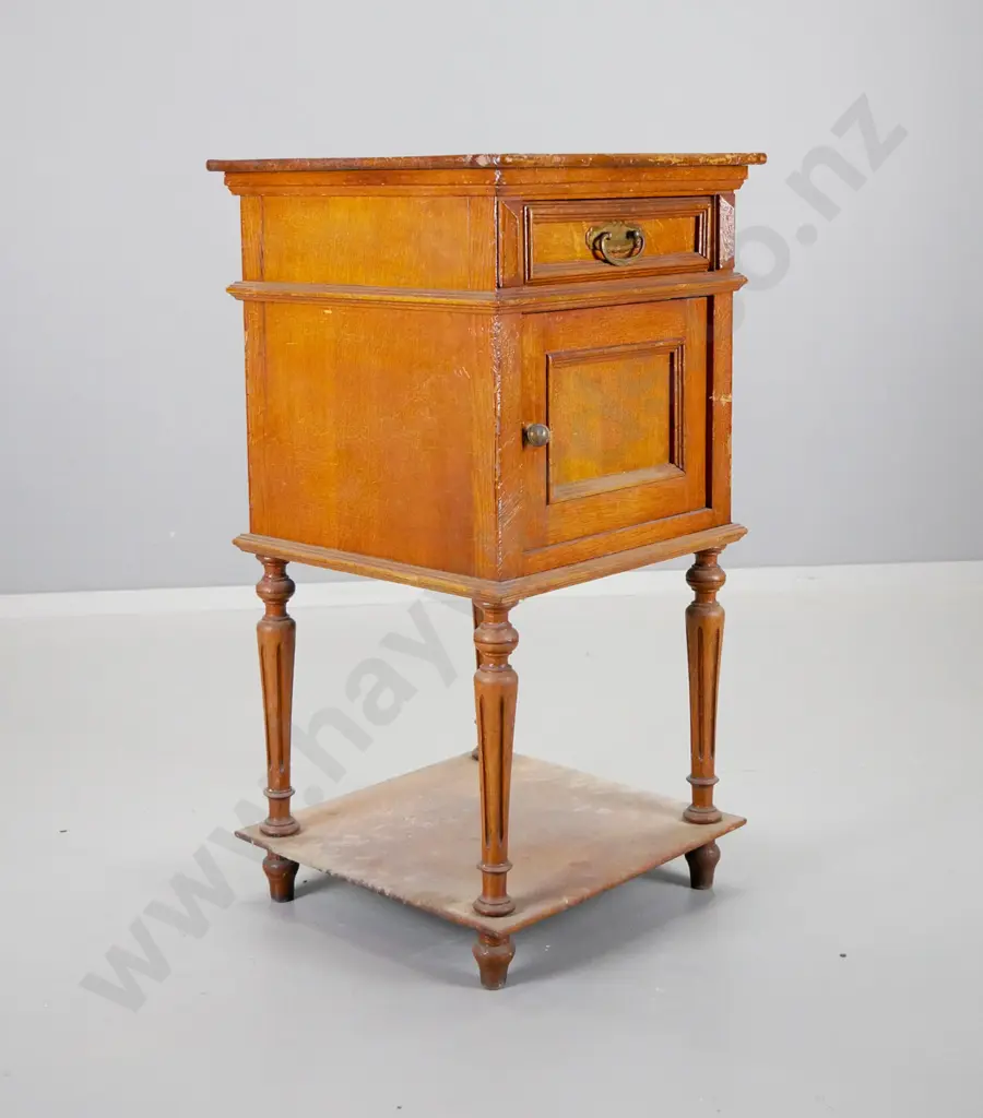 antique oak bedside cabinet with door, drawer and lower shelf, bent handle and door stuck closed, polish needs work H820 Image 1++