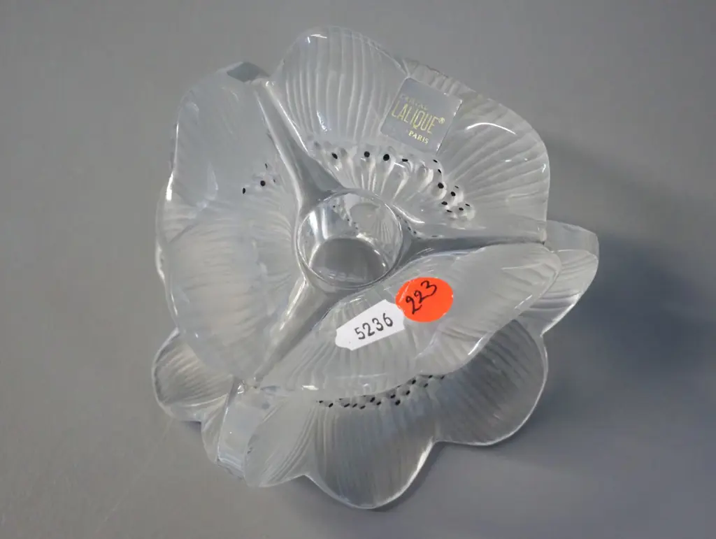 Lalique glass poppy themed candle holder H-80 D-130 and a small moulded and etched sailing ship ornament - unknown Image 1++