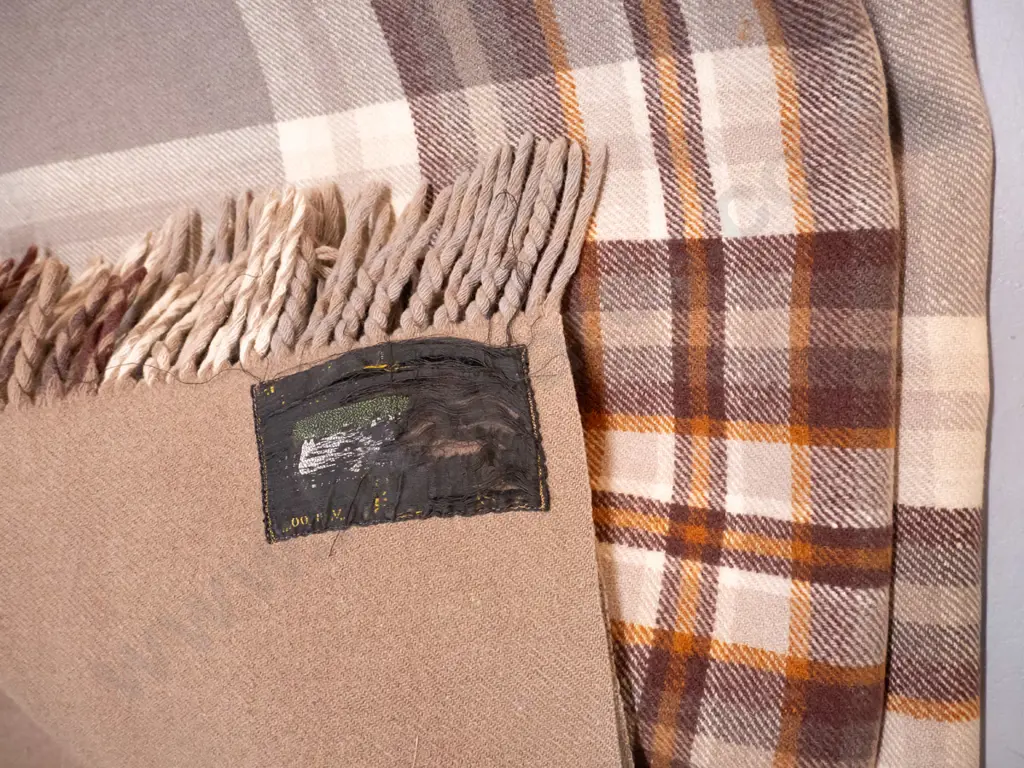 2 retro New Zealand made check woollen blankets - one has small hole, other some staining. One has label but too worn to Image 1++