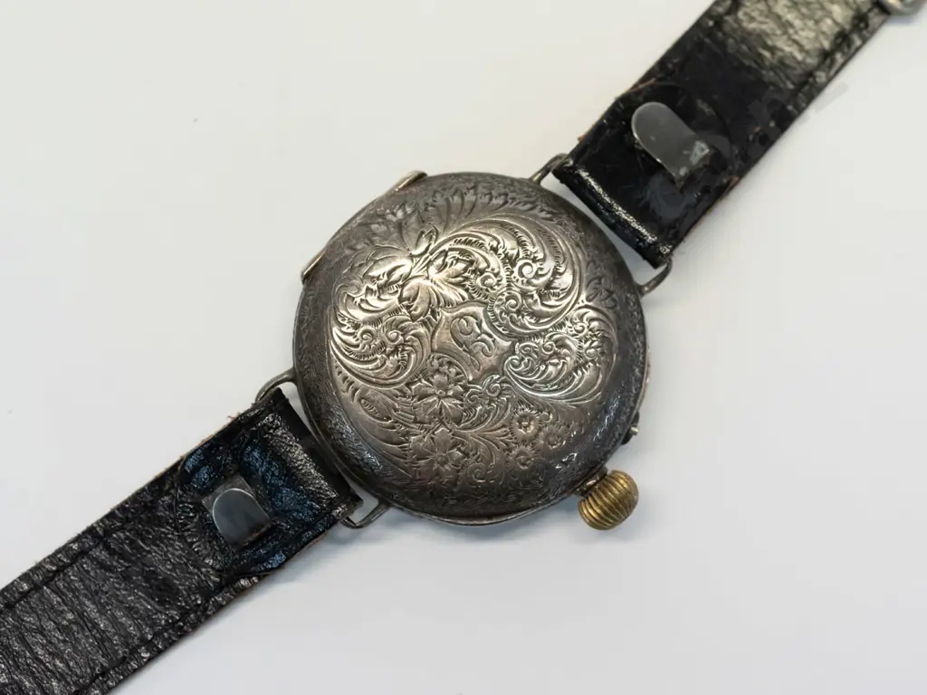 vintage wristwatch (pocket watch converted to wrist?) No maker's marks - back seems stuck closed. Going.D-35 Image 1++