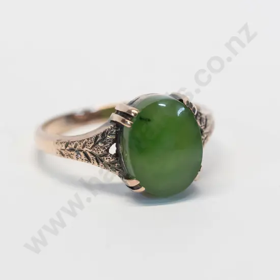 greenstone ring stamped 9ct