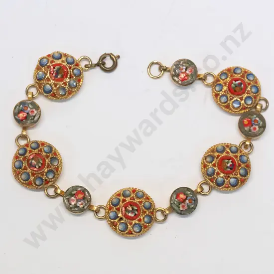 costume bracelet