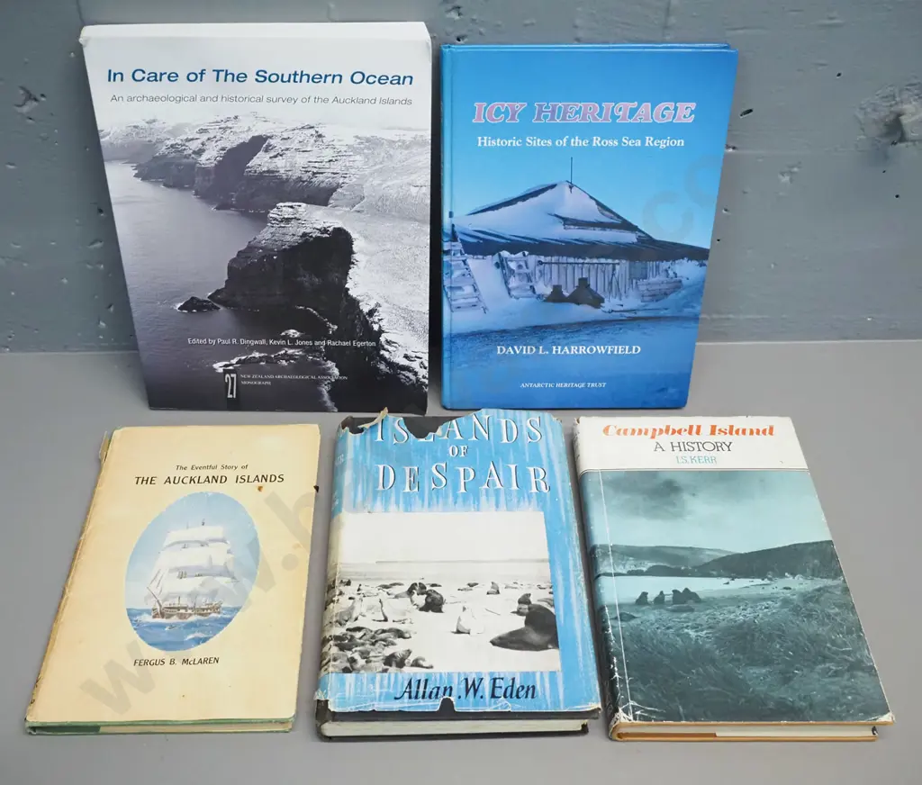 5 New Zealand books - Auckland & Campbell Islands, subantarctic subjects, 'Icy Heritage' signed by author Image 1++