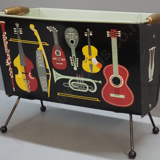 retro painted tin magazine stand with musical motifs - some chips to paint & to finish on wooden handles H340 W430 D240
